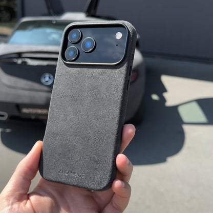 iPhone 17 Pro Max - Alcantara Case - Space Grey